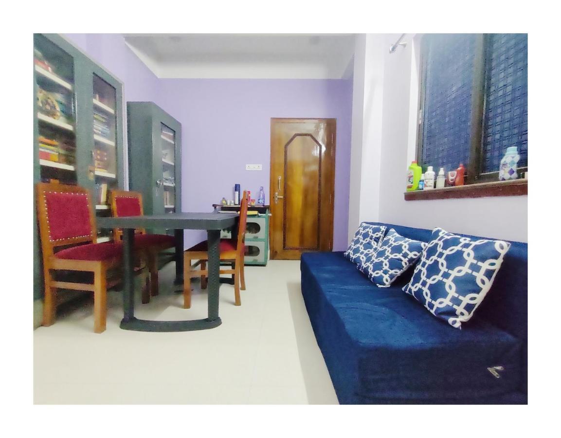 Ujjayanta Homestay アガルタラ エクステリア 写真