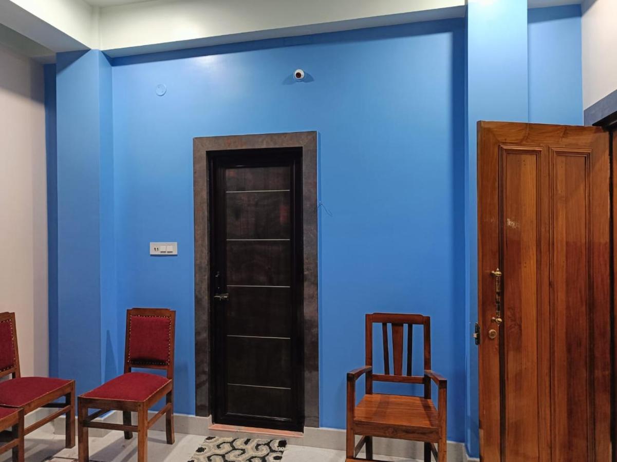 Ujjayanta Homestay アガルタラ エクステリア 写真