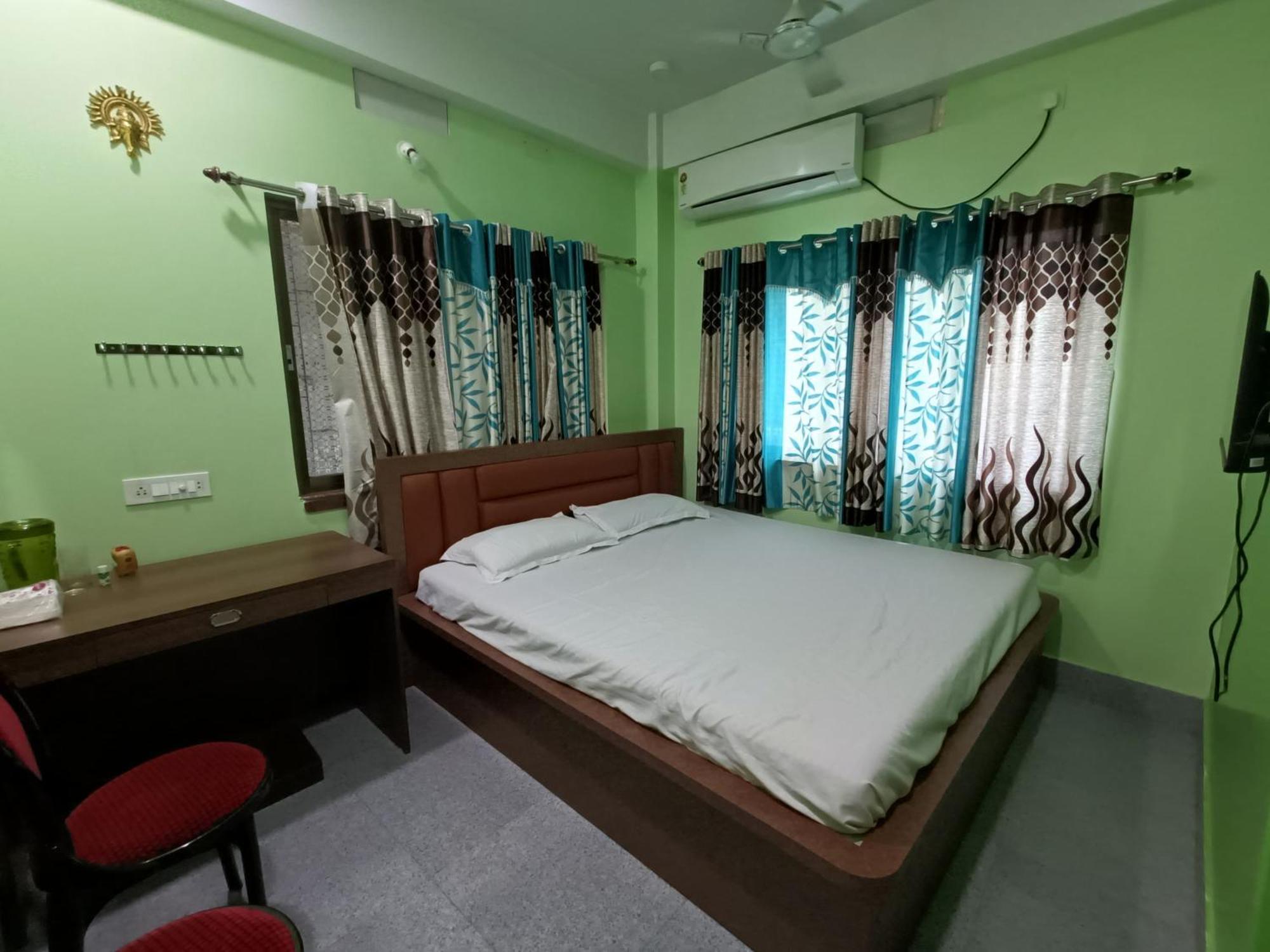 Ujjayanta Homestay アガルタラ エクステリア 写真
