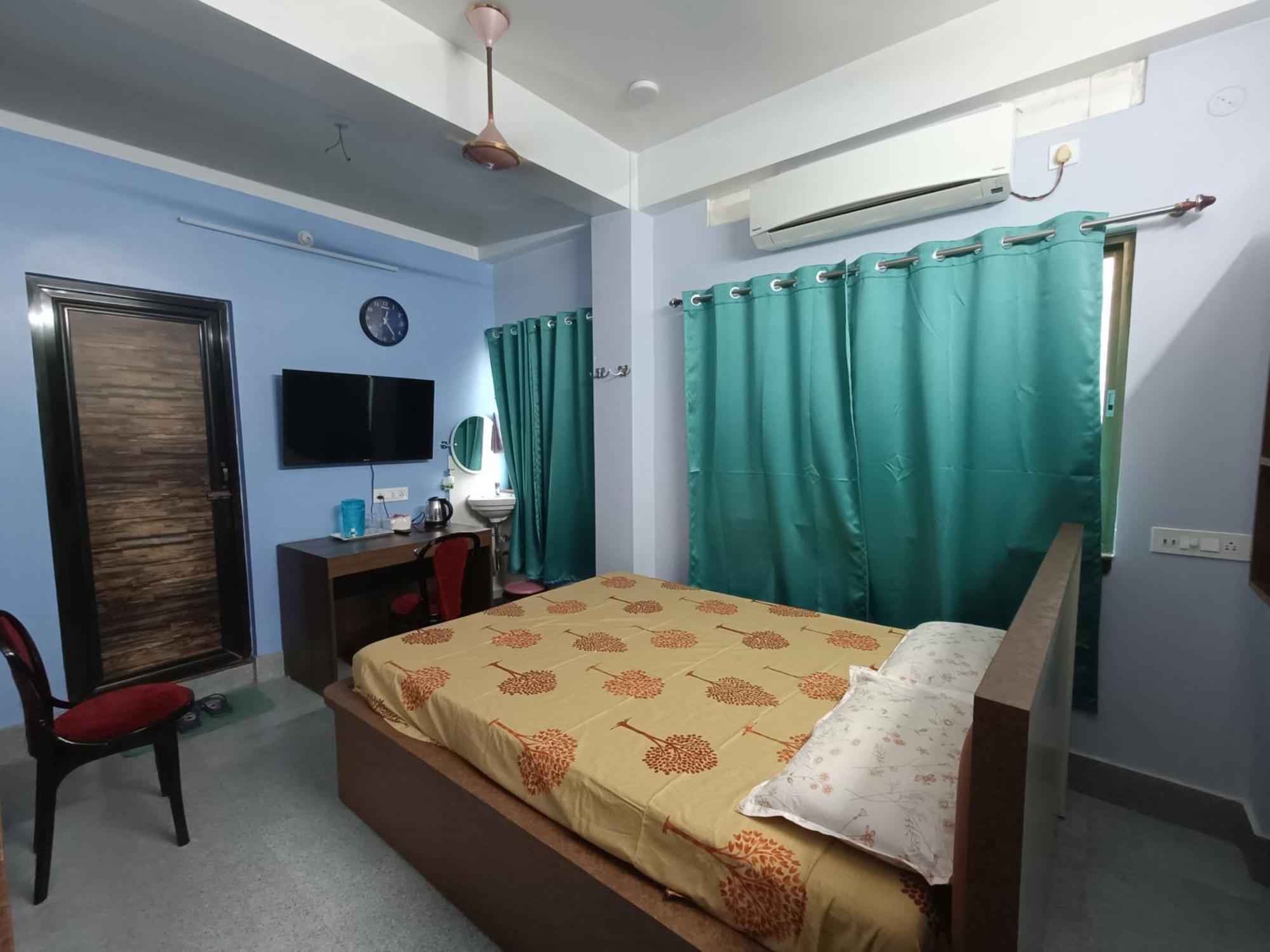Ujjayanta Homestay アガルタラ エクステリア 写真